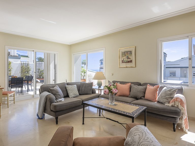 Apartment for Sale in Estepona, Malaga 9