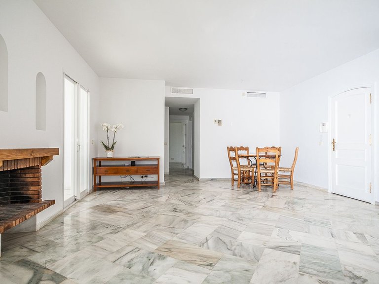 Apartment for Sale in Elviria, Malaga 13