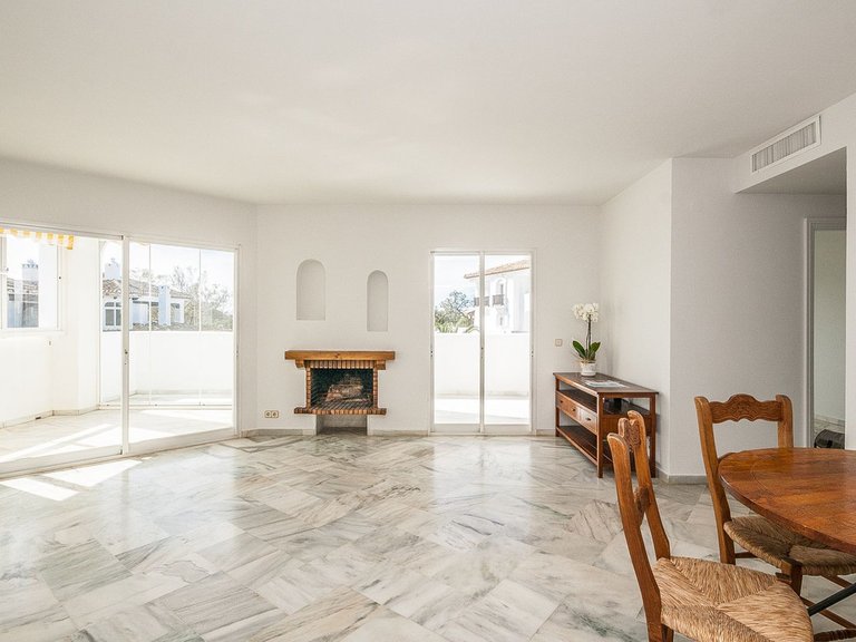 Apartment for Sale in Elviria, Malaga 5