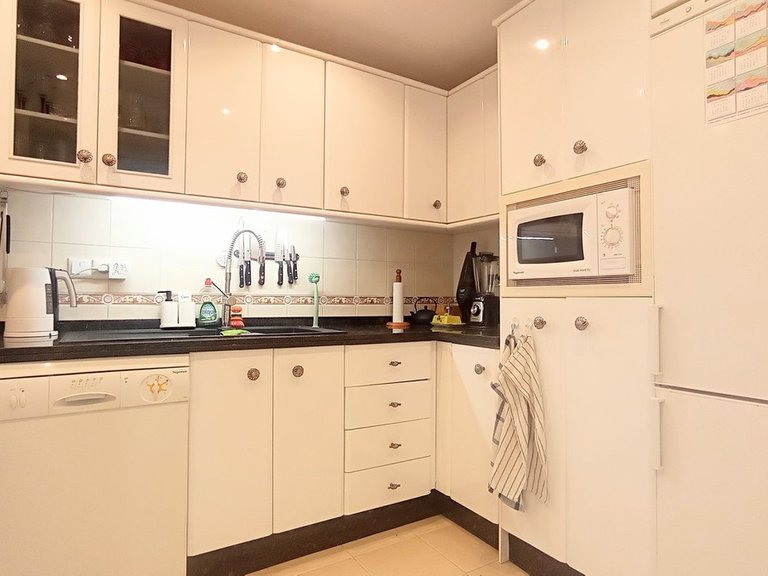 Apartment for Sale in Calahonda, Malaga 11