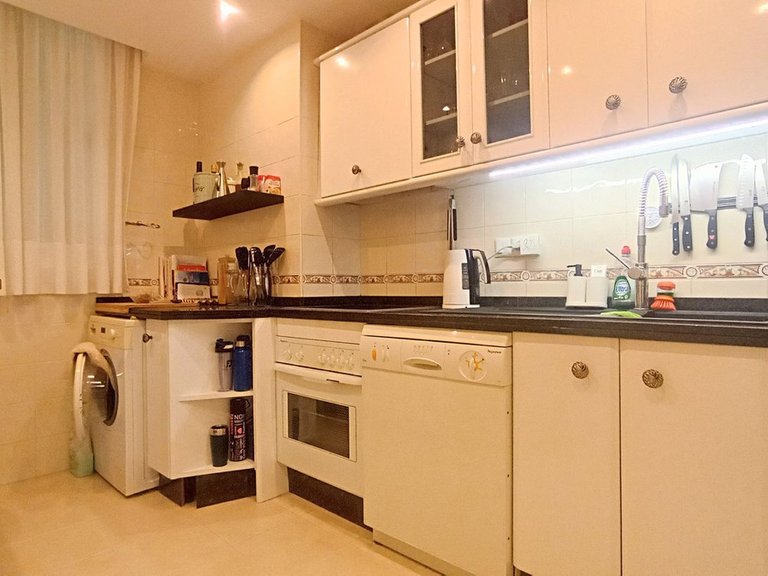 Apartment for Sale in Calahonda, Malaga 12