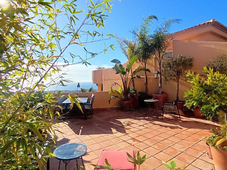 Apartment for Sale in Calahonda, Malaga 2