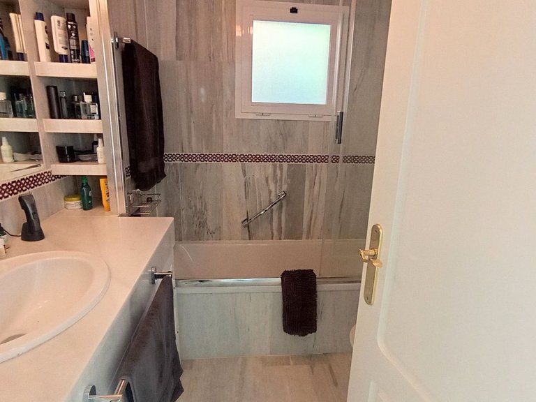 Apartment for Sale in Calahonda, Malaga 24