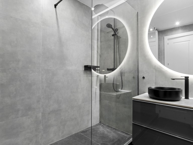 Apartment for Sale in Nueva Andalucía, Malaga 16