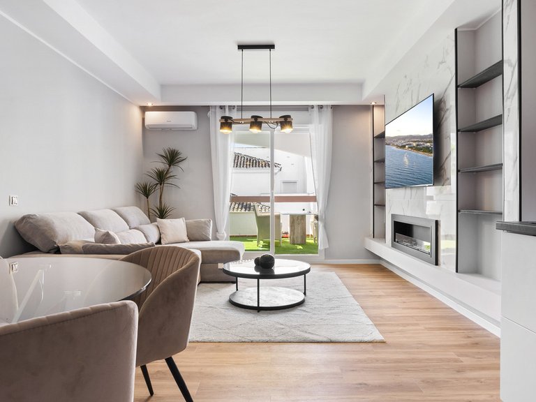 Apartment for Sale in Nueva Andalucía, Malaga 2