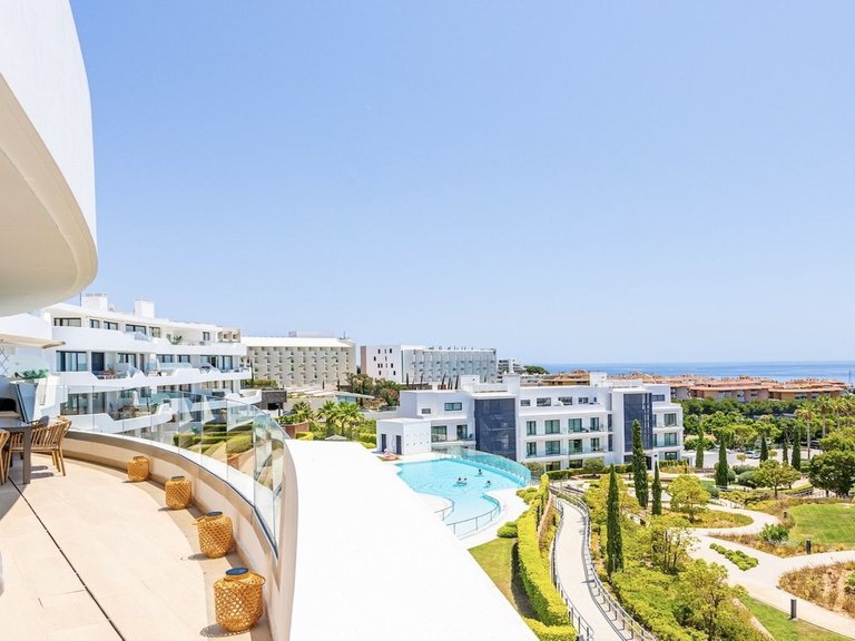 Apartment for Sale in Fuengirola, Malaga 2