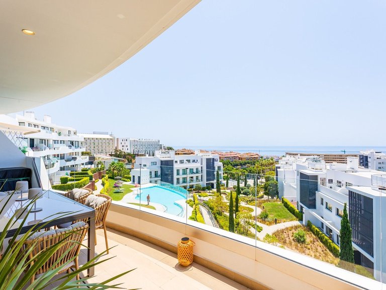 Apartment for Sale in Fuengirola, Malaga 6