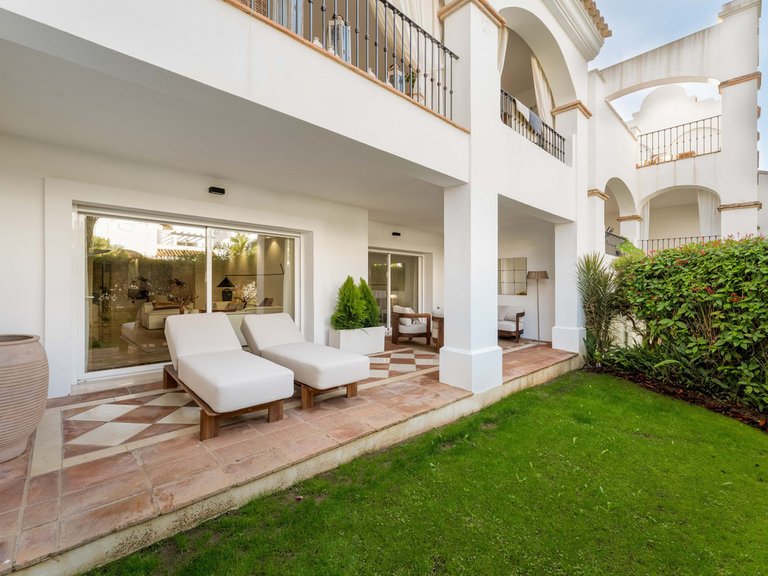 Apartment for Sale in Sierra Blanca, Malaga 14