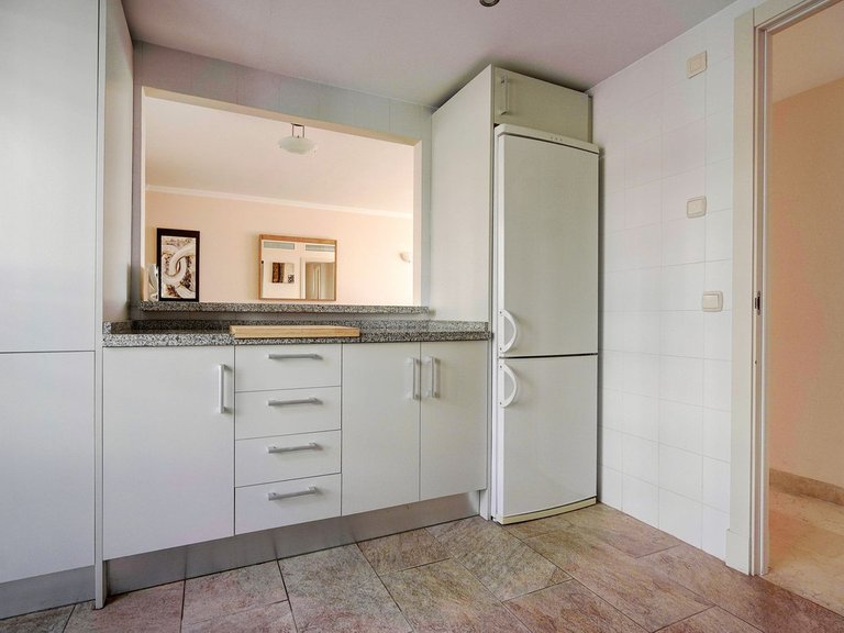 Apartment for Sale in Calahonda, Malaga 11