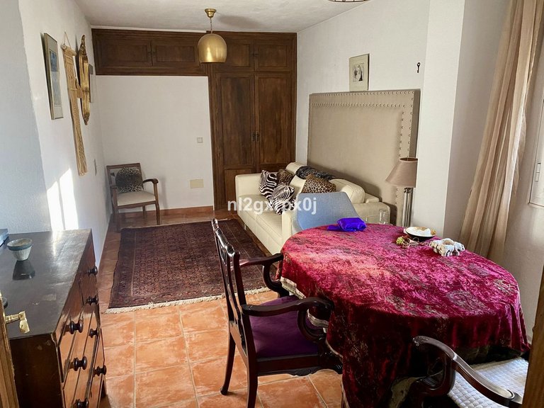 Villa for Sale in Marbella, Malaga 14