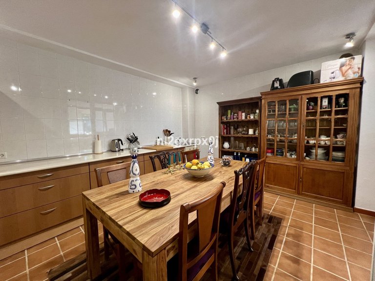 Villa for Sale in Marbella, Malaga 28
