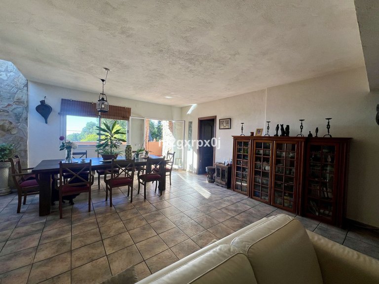 Villa for Sale in Marbella, Malaga 4