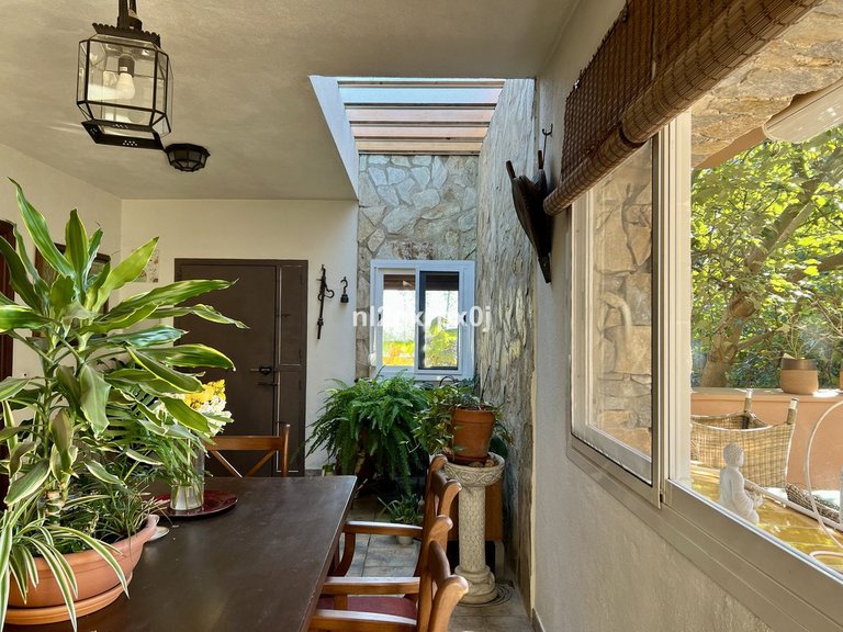 Villa for Sale in Marbella, Malaga 6