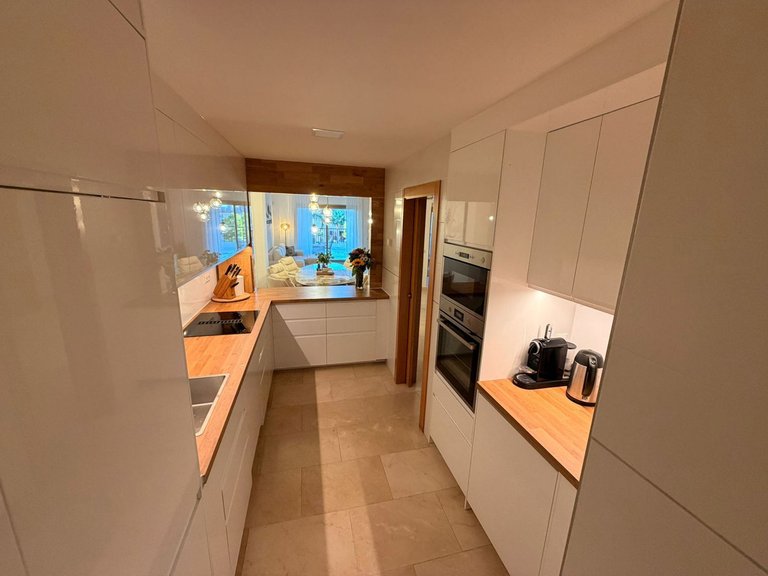 Apartment for Sale in El Paraiso, Malaga 14