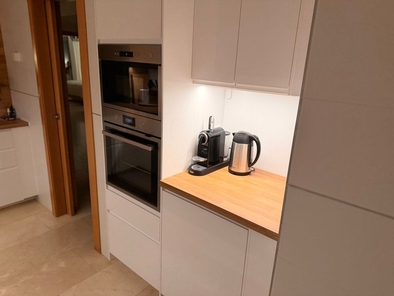 Apartment for Sale in El Paraiso, Malaga 16