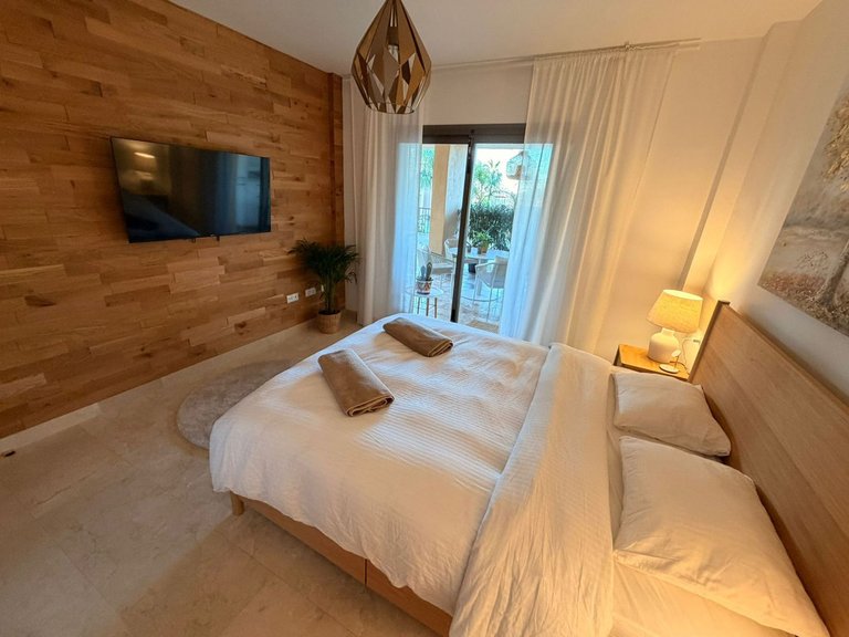 Apartment for Sale in El Paraiso, Malaga 34