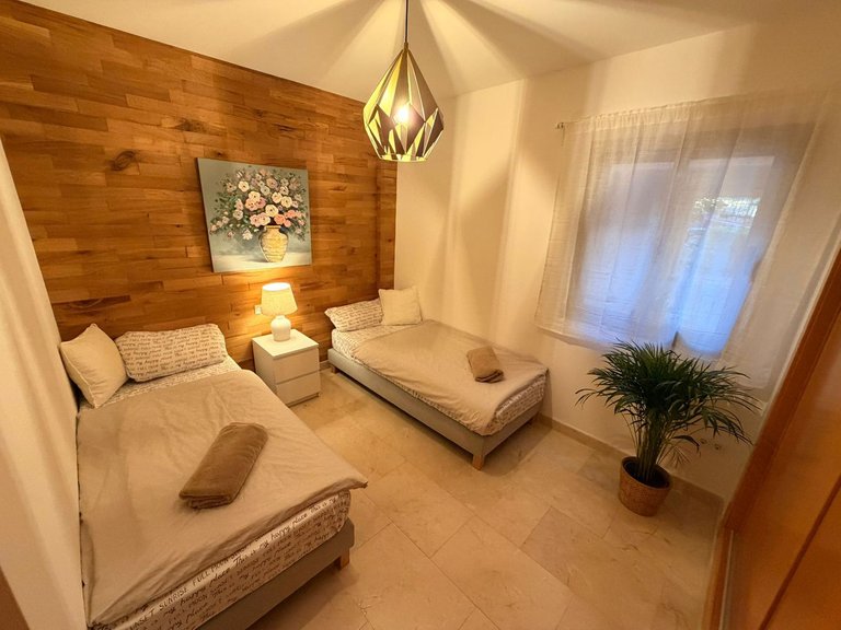 Apartment for Sale in El Paraiso, Malaga 6