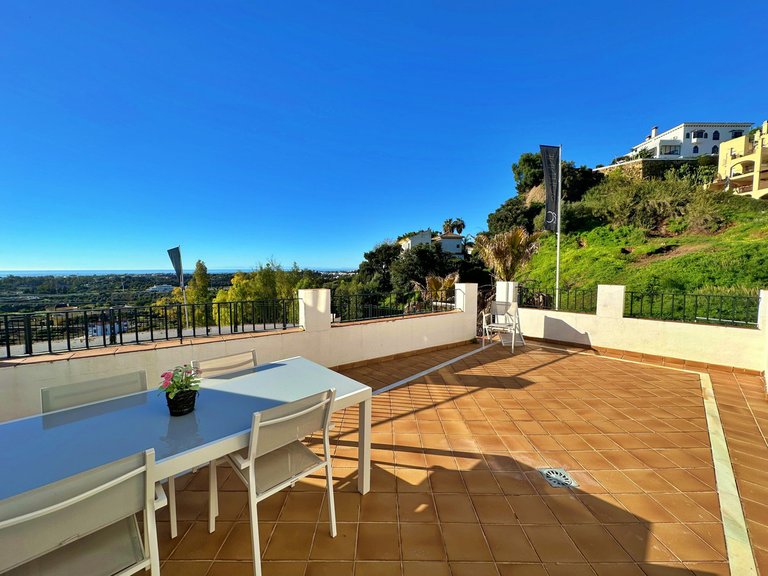 Villa for Sale in Benahavís, Malaga 1
