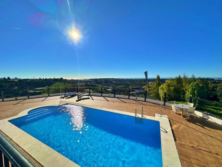 Villa for Sale in Benahavís, Malaga 15