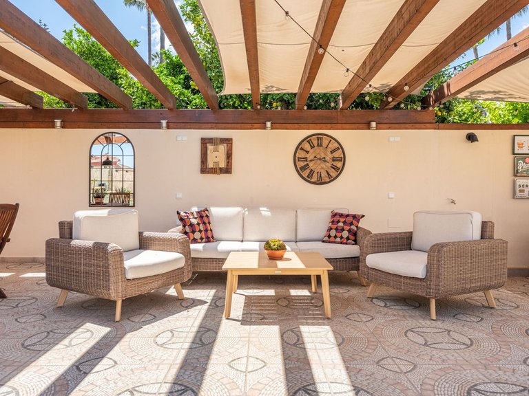 Villa for Sale in Sierrezuela, Malaga 27
