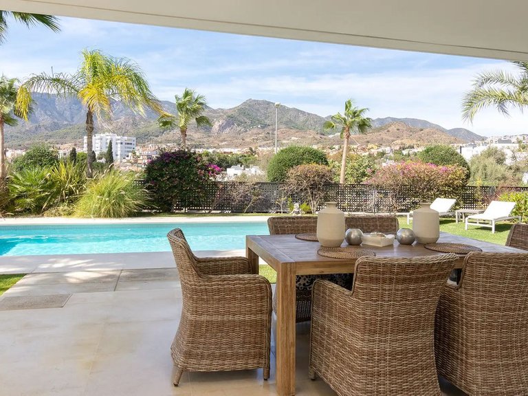 Villa for Sale in Río Real, Malaga 5