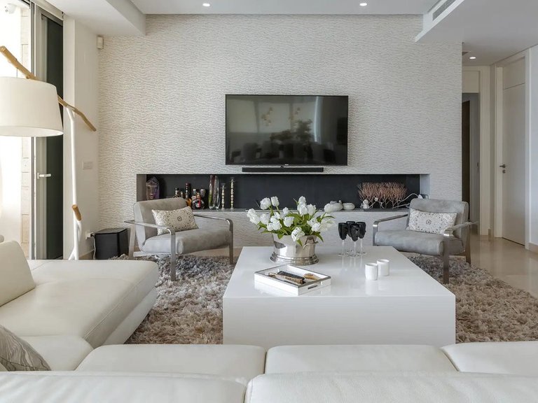 Villa for Sale in Río Real, Malaga 8