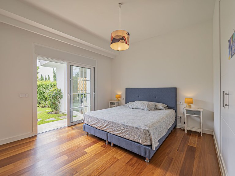 Villa for Sale in El Paraiso, Malaga 14