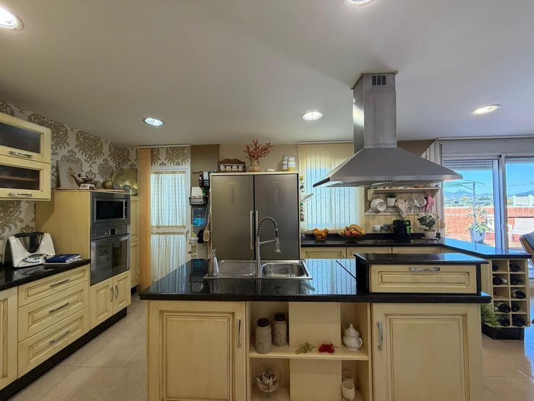 Penthouse for Sale in Estepona, Malaga 9