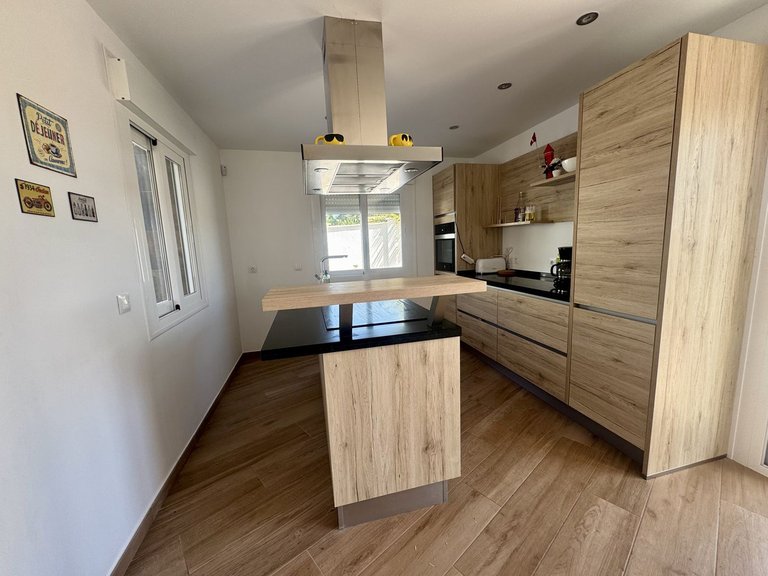 Villa for Sale in Estepona, Malaga 16