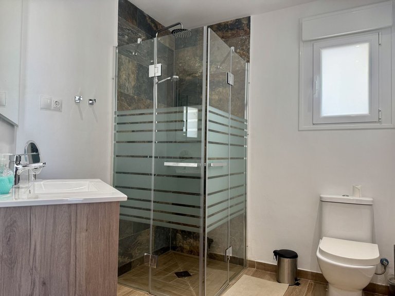 Villa for Sale in Estepona, Malaga 39