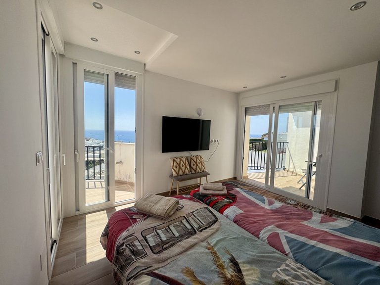 Villa for Sale in Estepona, Malaga 40
