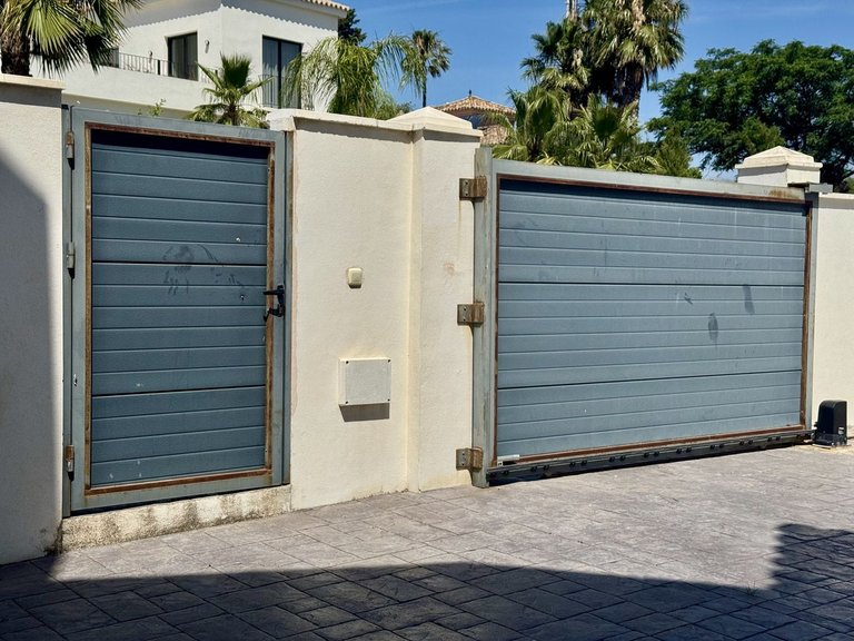 Villa for Sale in Estepona, Malaga 66