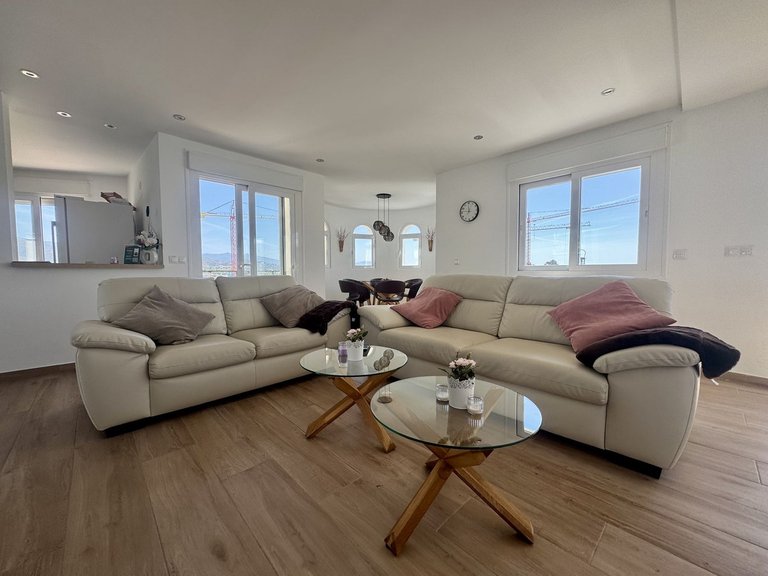 Villa for Sale in Estepona, Malaga 9