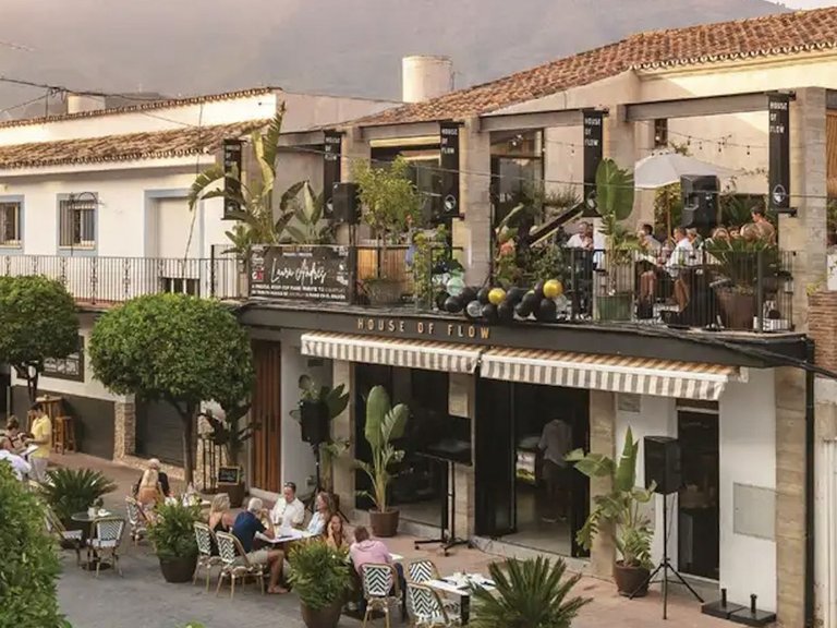 Apartment for Sale in Benahavís, Malaga 41