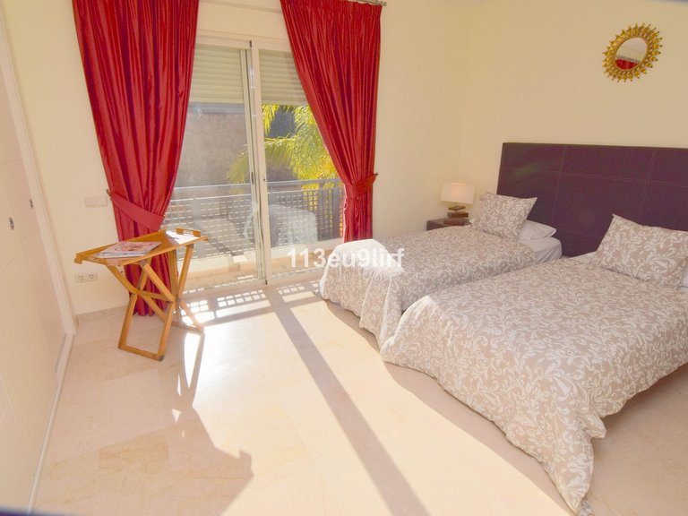 Villa for Sale in La Cala Golf, Malaga 18