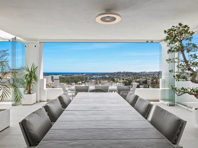 Apartment for Sale in Nueva Andalucía, Malaga 35