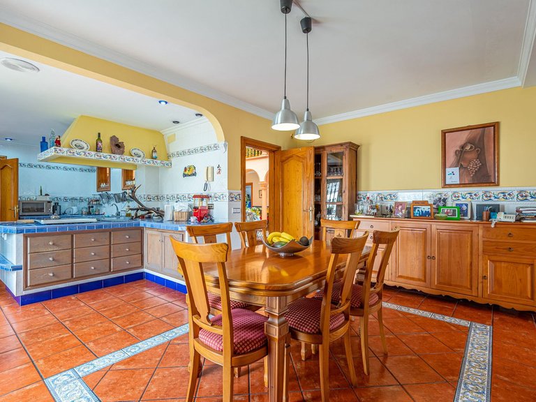 Villa for Sale in Benalmadena Costa, Malaga 15