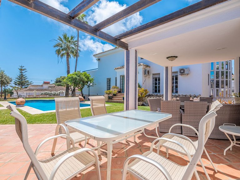 Villa for Sale in Benalmadena Costa, Malaga 2