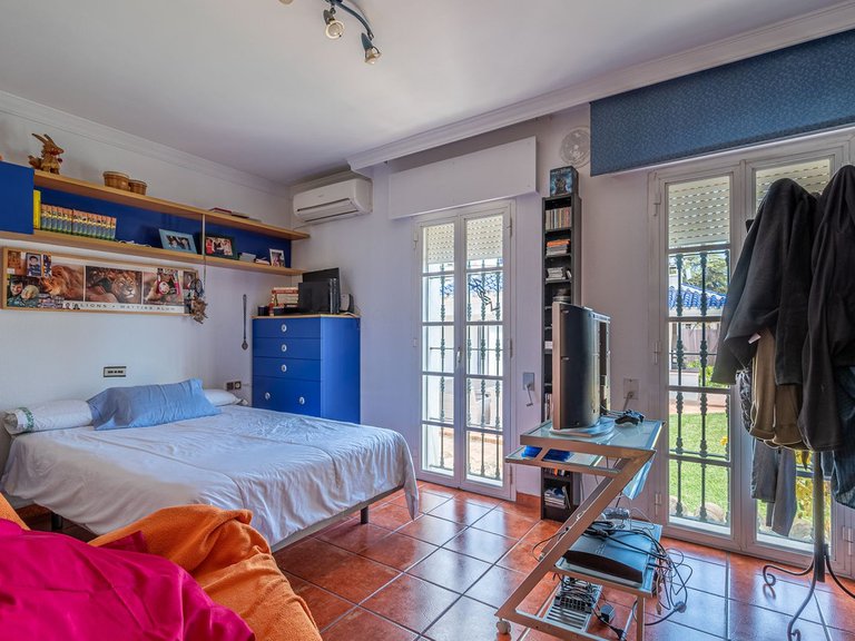 Villa for Sale in Benalmadena Costa, Malaga 20