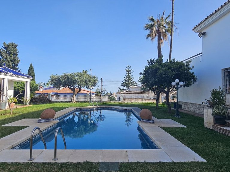 Villa for Sale in Benalmadena Costa, Malaga 4