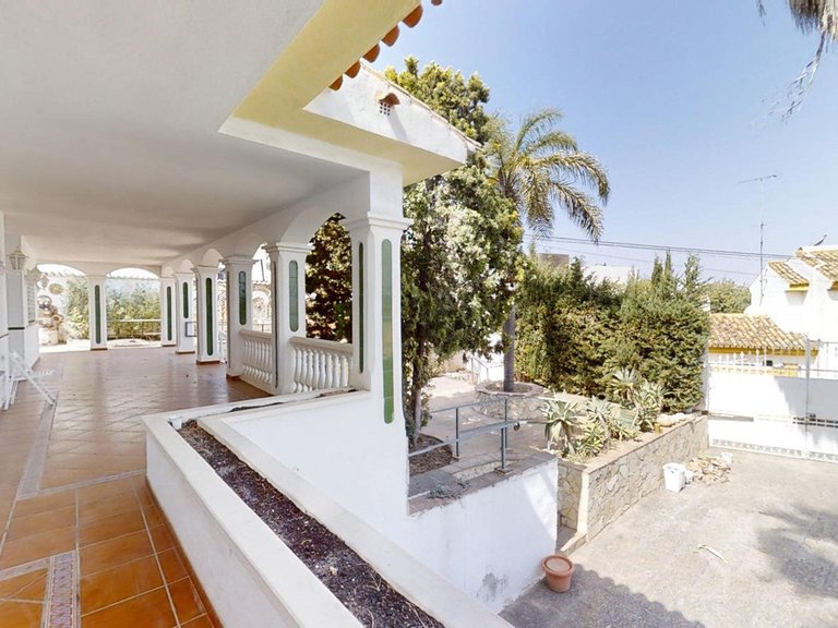 Villa for Sale in Alhaurín De La Torre, Malaga 13