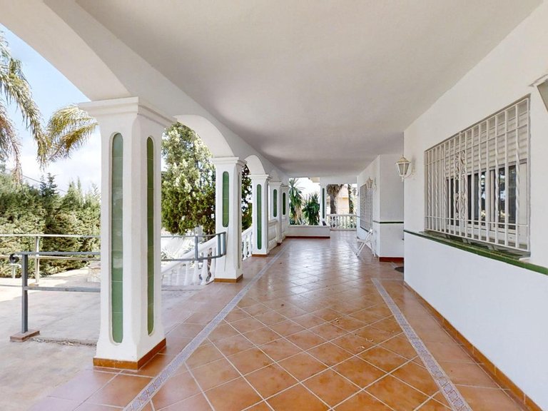 Villa for Sale in Alhaurín De La Torre, Malaga 14