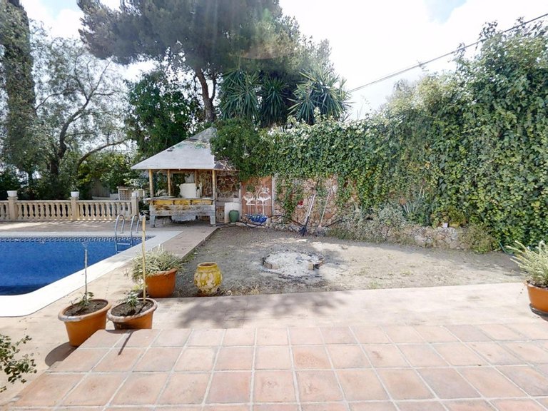 Villa for Sale in Alhaurín De La Torre, Malaga 9
