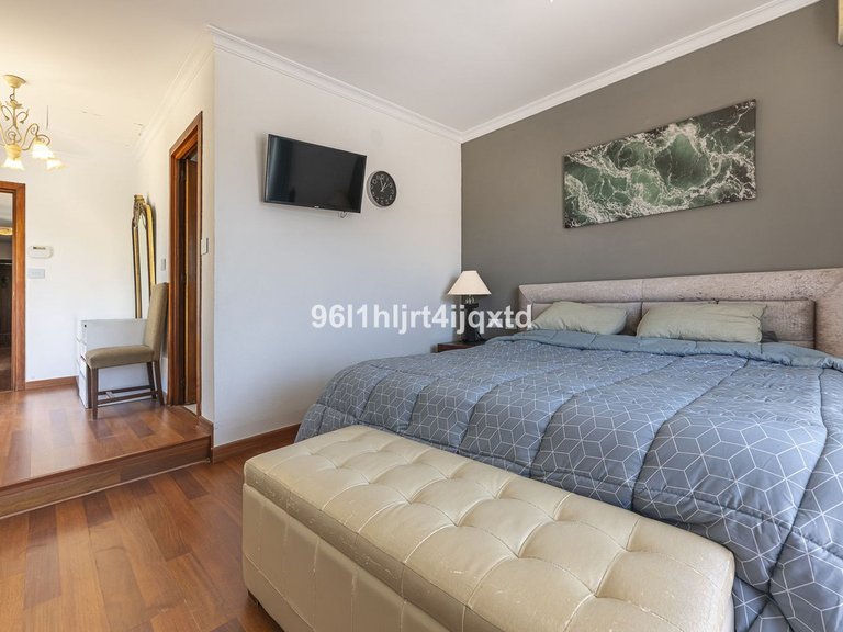 Villa for Sale in Sotogrande Costa, Cadiz 12