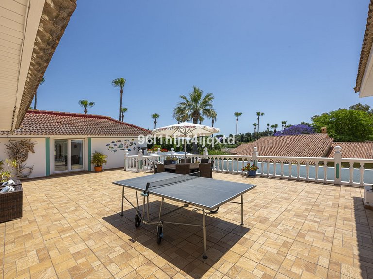 Villa for Sale in Sotogrande Costa, Cadiz 23