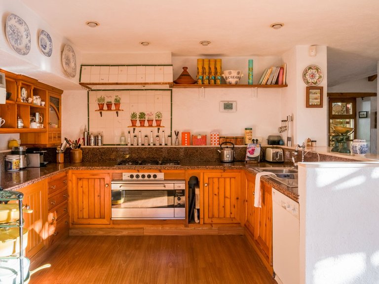 Villa for Sale in Estepona, Malaga 15