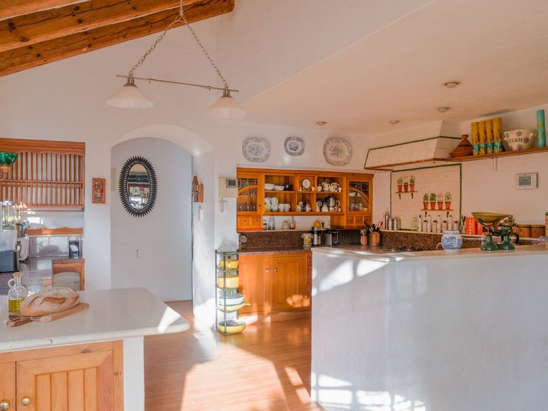 Villa for Sale in Estepona, Malaga 16