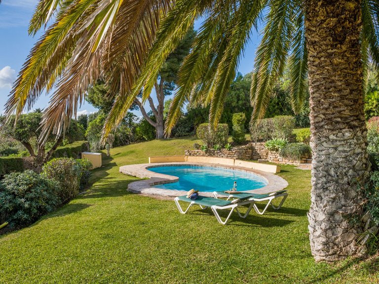 Villa for Sale in Estepona, Malaga 31