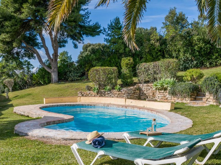 Villa for Sale in Estepona, Malaga 35