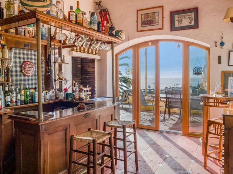 Villa for Sale in Estepona, Malaga 37
